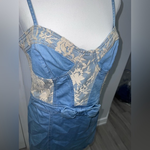 Zara Denim and Lace Dress - Picture 3 of 6